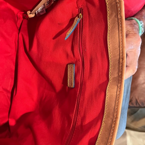 Dooney and Bourke / Disney Parks large tote - Picture 12 of 12